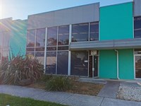 5/3-11 Bate Close, Pakenham VIC 3810