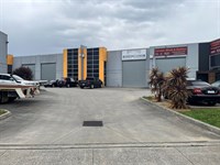 23/3-11 Bate Close, Pakenham VIC 3810